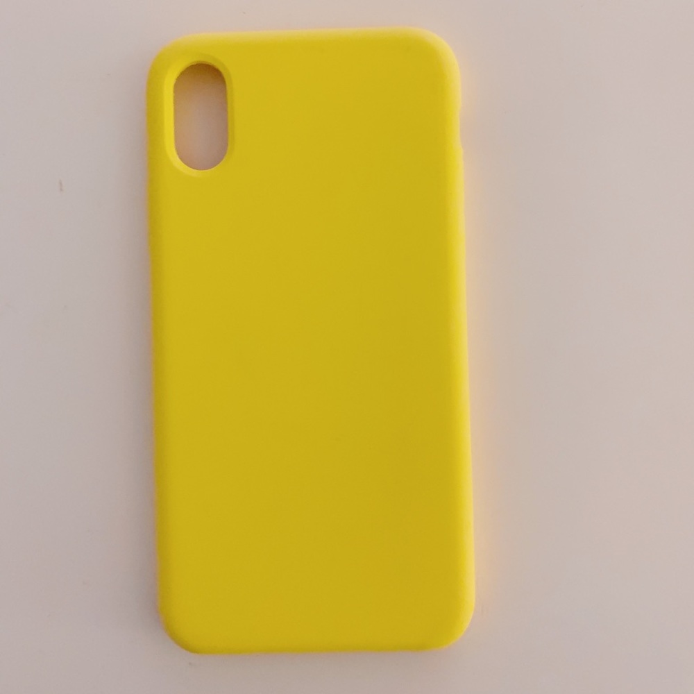 Summertime yellow IPhone case NWOT